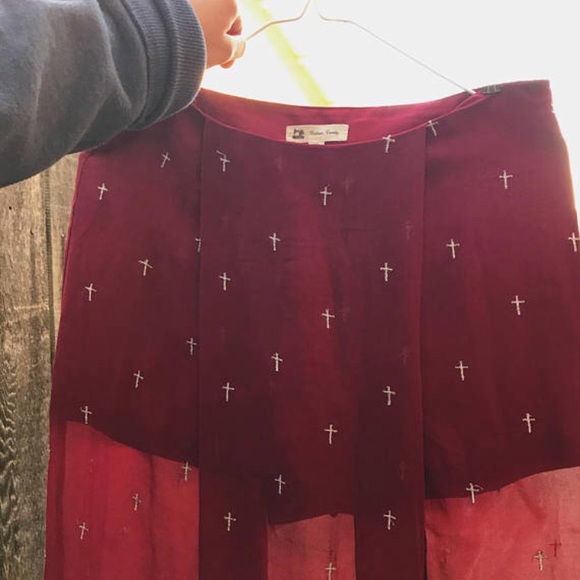Long Red Maxi (cross pattern) Skirt - Picture 4 of 4